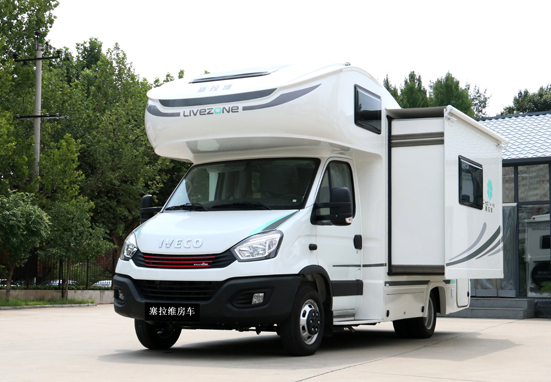 依維柯房車(chē)和皮卡房車(chē)到底怎么選？
