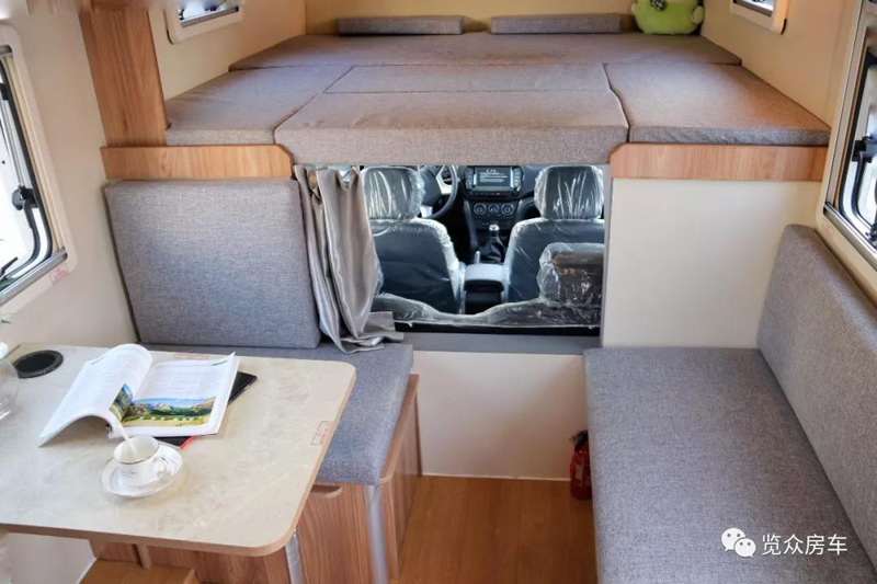 買房車為什么買四驅(qū)房車？都有哪些款式可選