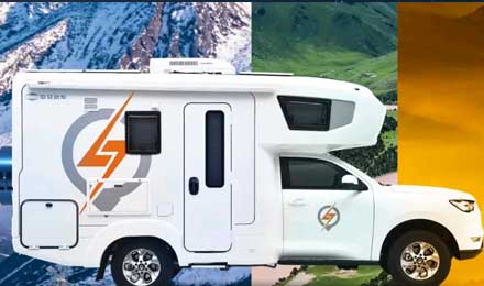 旅居優(yōu)選，自由炮B皮卡房車(chē)