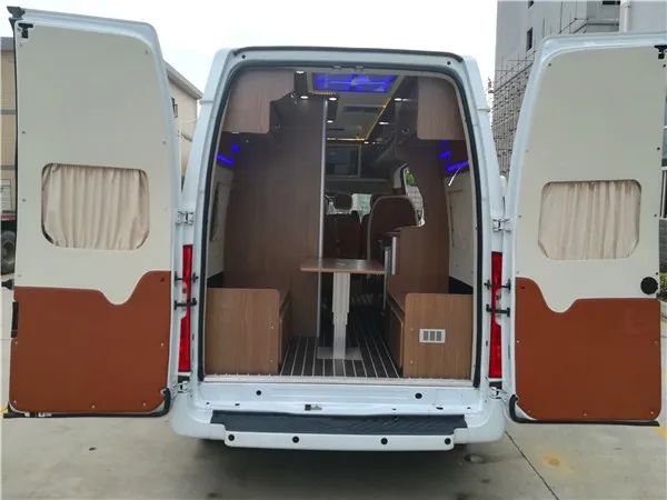 想買輛房車環(huán)游中國，該選B型還是C型？